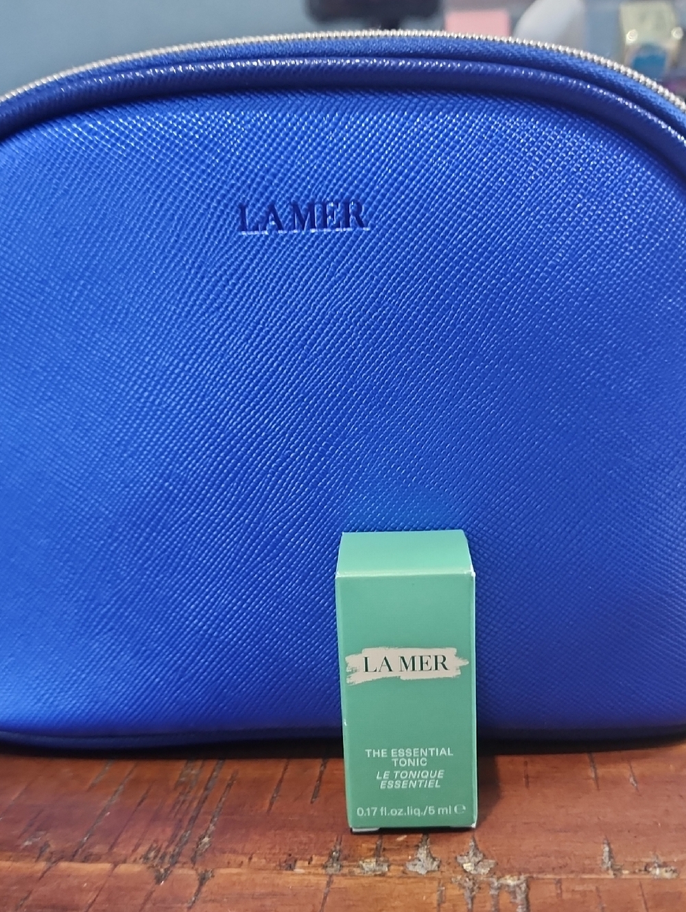NEW Lamer Cosmetic Case + Essential Tonic